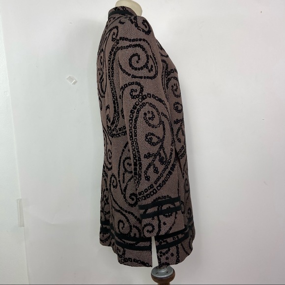 Quadrille heavy knit embroidered big button blazer - Picture 8 of 12